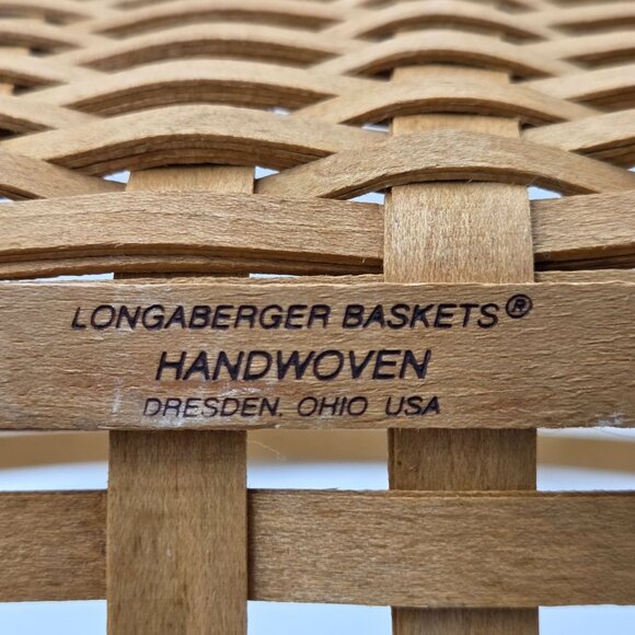 Longaberger Baskets RL3314 Easter 2003 Edition Handwoven Basket Signed KRH 2002 - Picture 7 of 11
